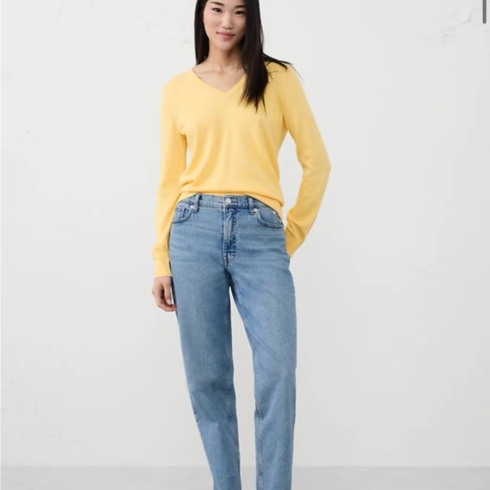 Banana Republic Factory Yellow Women's Sweater
